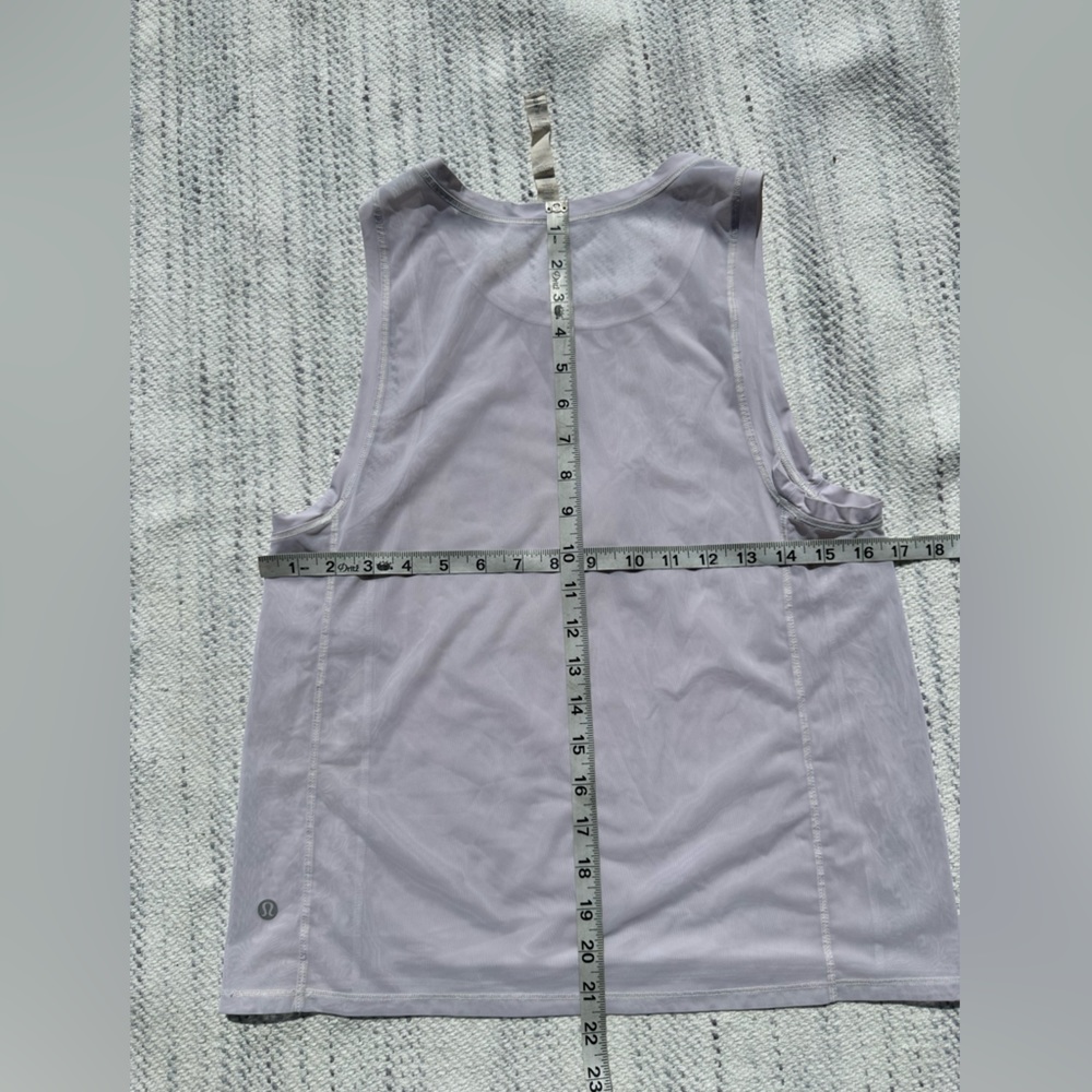 Lululemon Tank top White Sz 4 Mesh Back muscle top Activewear women’s - Picture 5 of 10